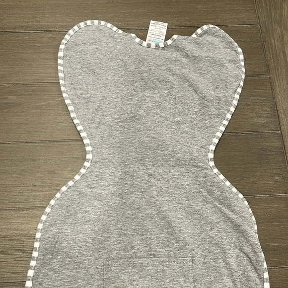 Love to Dream Gray Swaddle Up - Picture 5 of 7